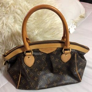 💕💕💕SOLD💕💕💕Louis Vuitton Tivoli PM AUTHENTIC